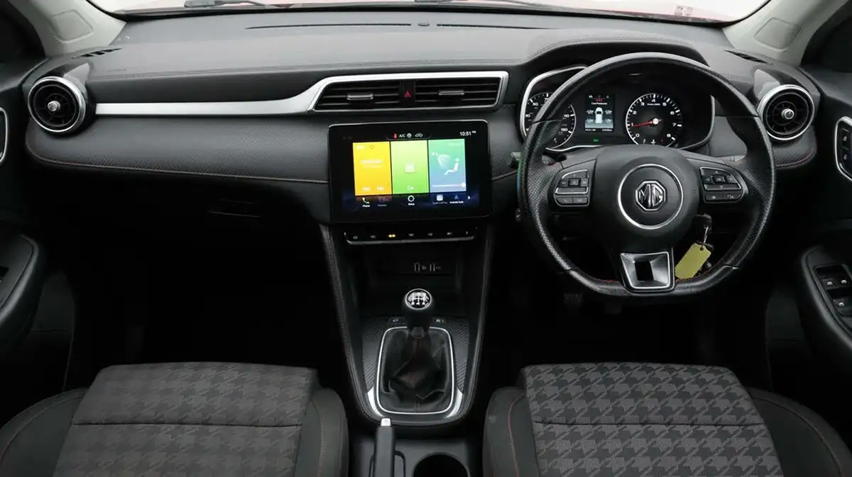 2021-mg-zs-suv-15-vti-tech-excite-big-13