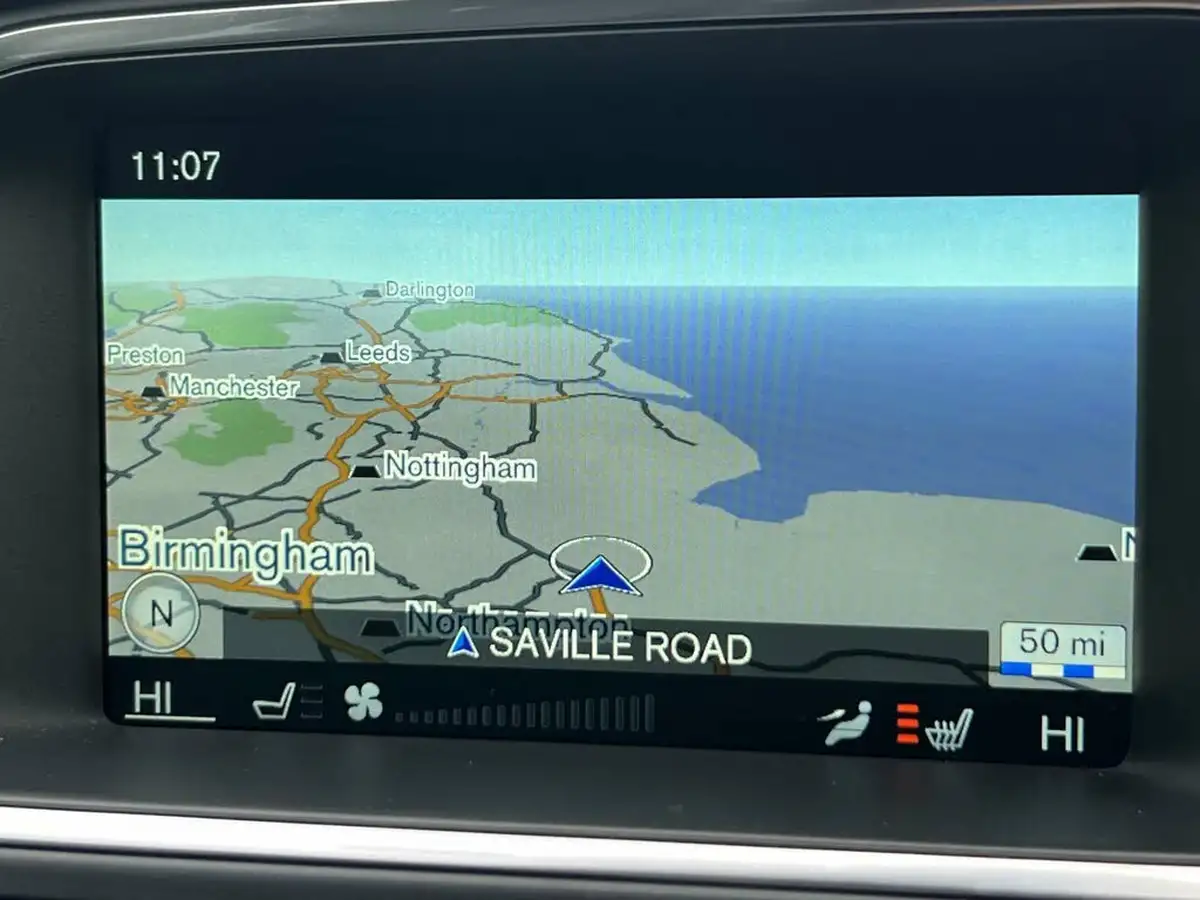 2016-volvo-v40-20td-d3-inscription-big-45