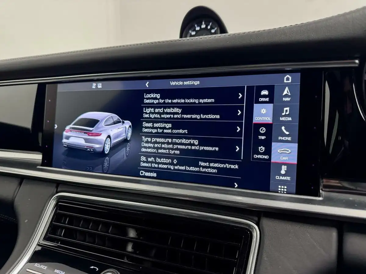 2019-porsche-panamera-30-4-e-hybrid-hatchback-big-49