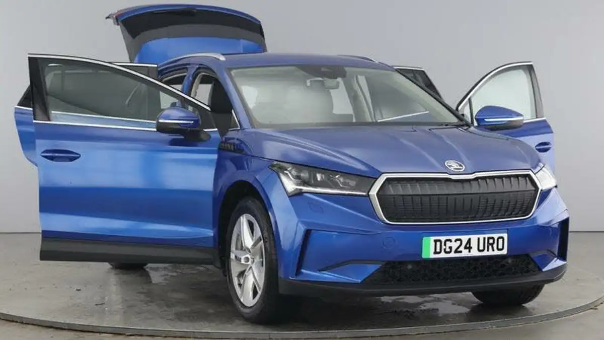2023-skoda-enyaq-e-85-edition-station-wagon-big-10