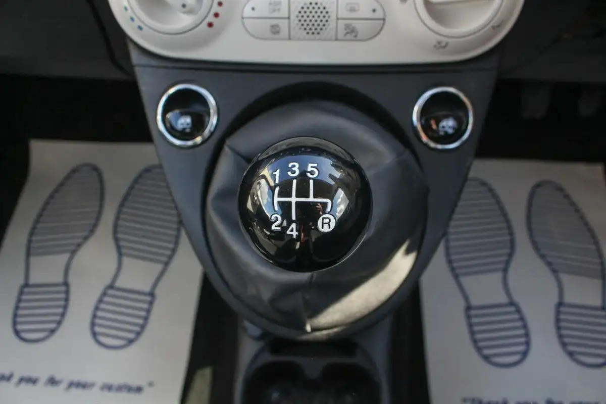 2018-fiat-500-12-pop-big-24