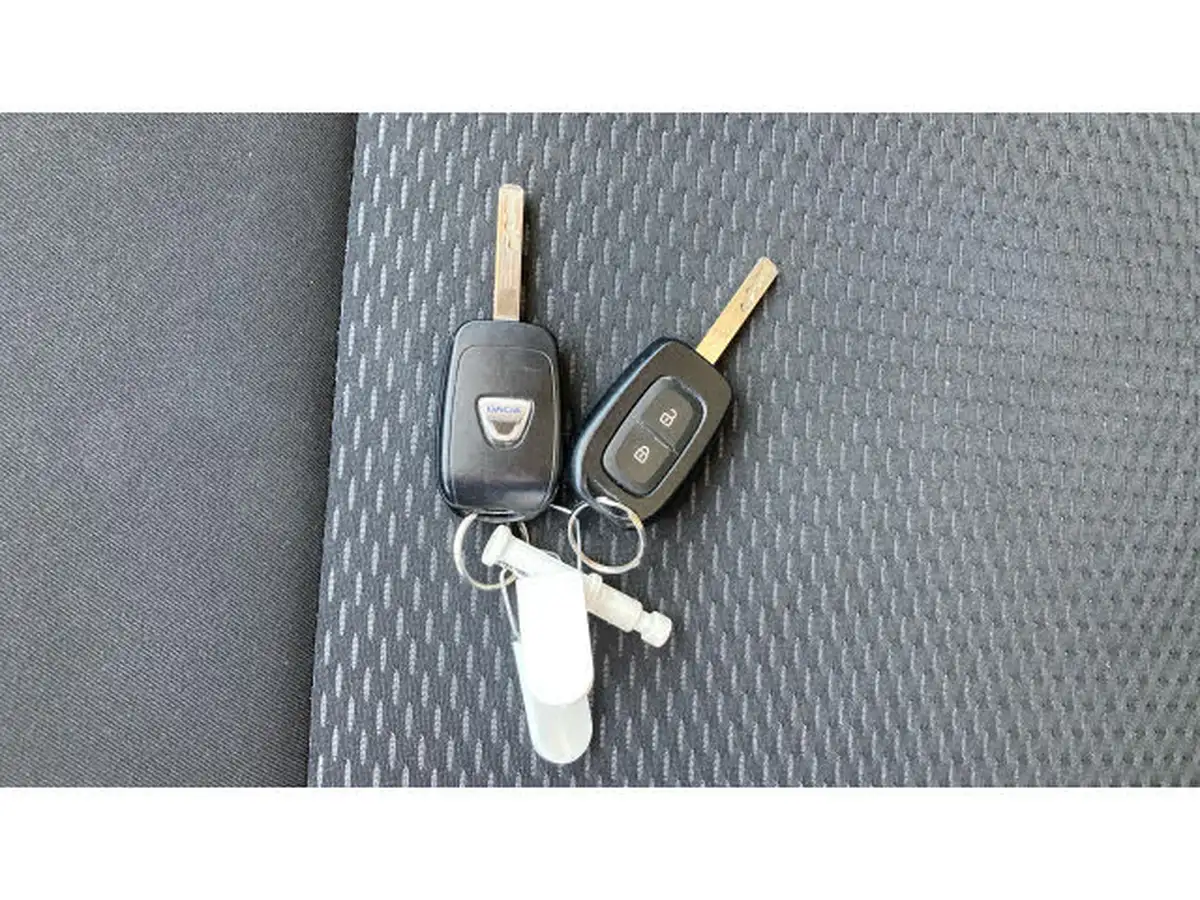2020-dacia-duster-13-tce-comfort-ss-big-19
