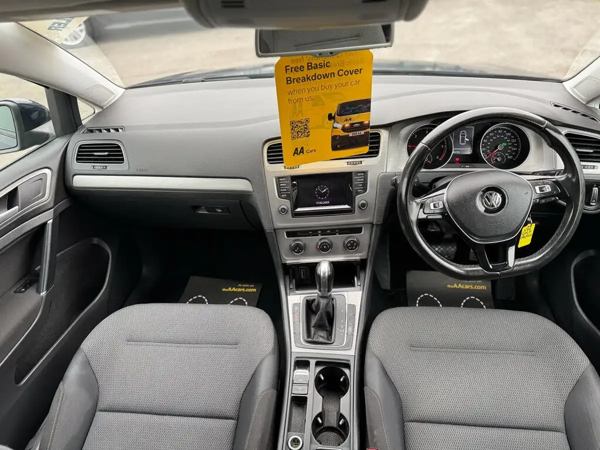 2015-volkswagen-golf-16tdi-match-105ps-bmt-ss-5d-dsg-big-9