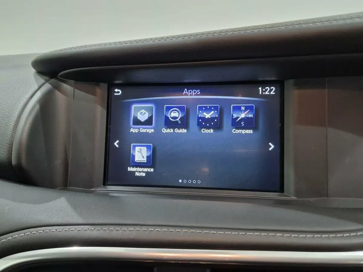 2019-infiniti-q30-22d-sport-big-37