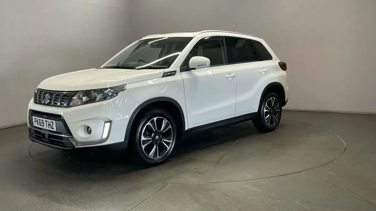 2019-suzuki-vitara-14-boosterjet-sz5-big-3