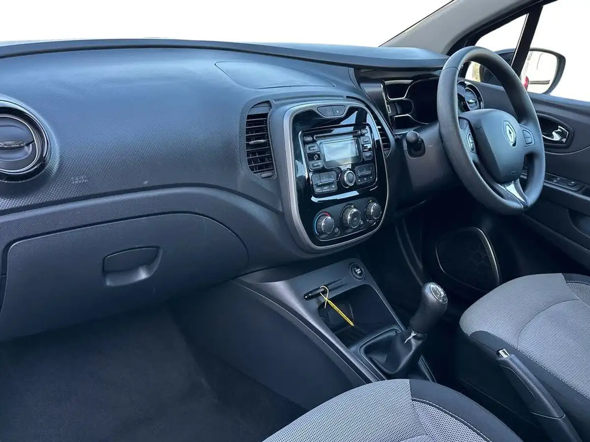 2016-renault-captur-09-expression-big-6