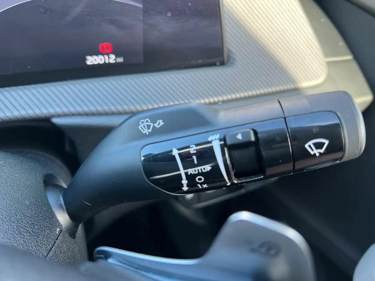 2022-kia-ev6-e-gt-line-225bhp-big-23