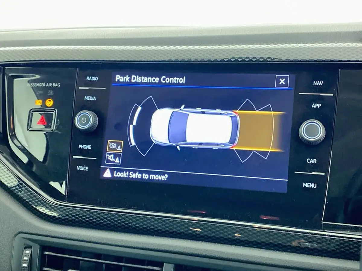 2022-volkswagen-polo-10-tsi-life-dsg-big-18