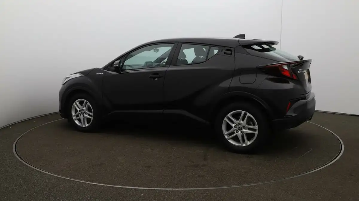 2022-toyota-c-hr-18-vvt-i-icon-big-46