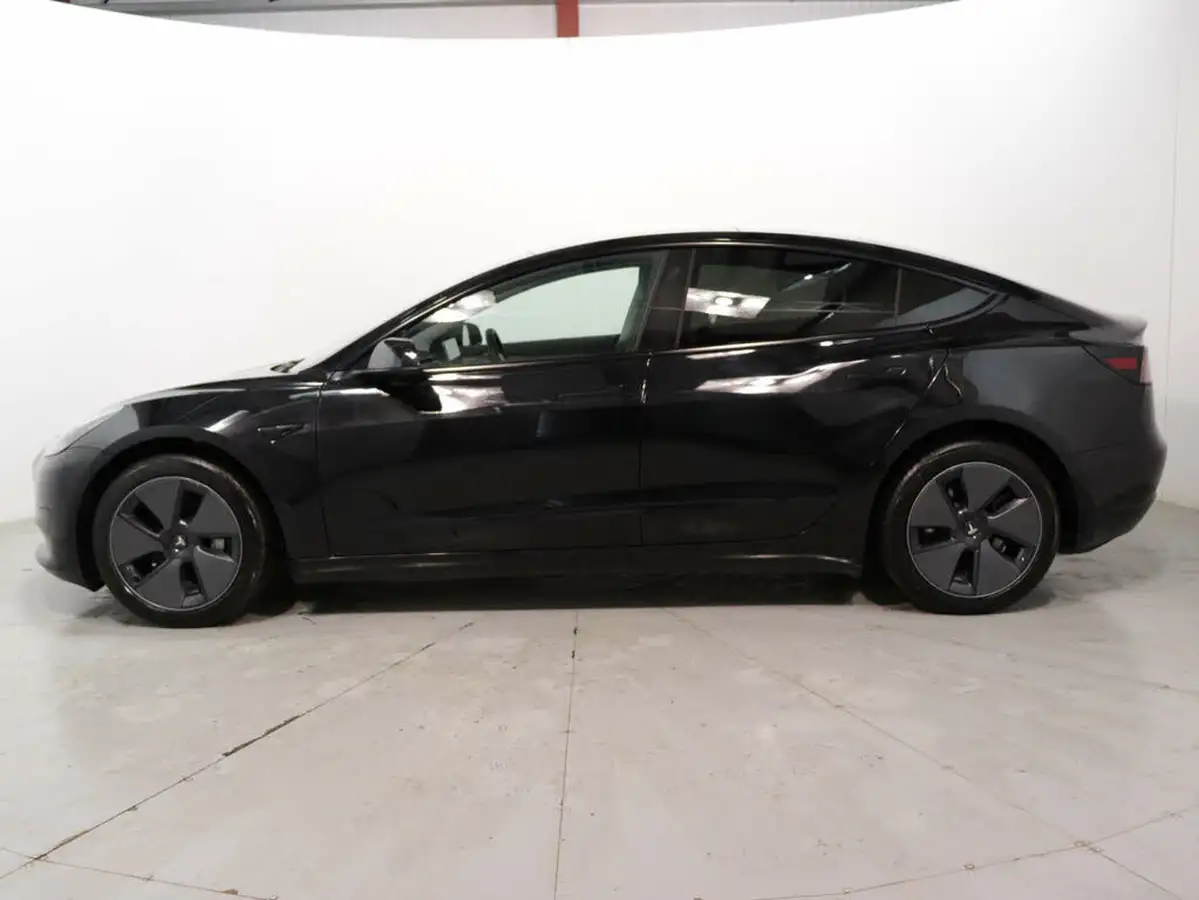 2021-tesla-model-3-e-standard-plus-big-3