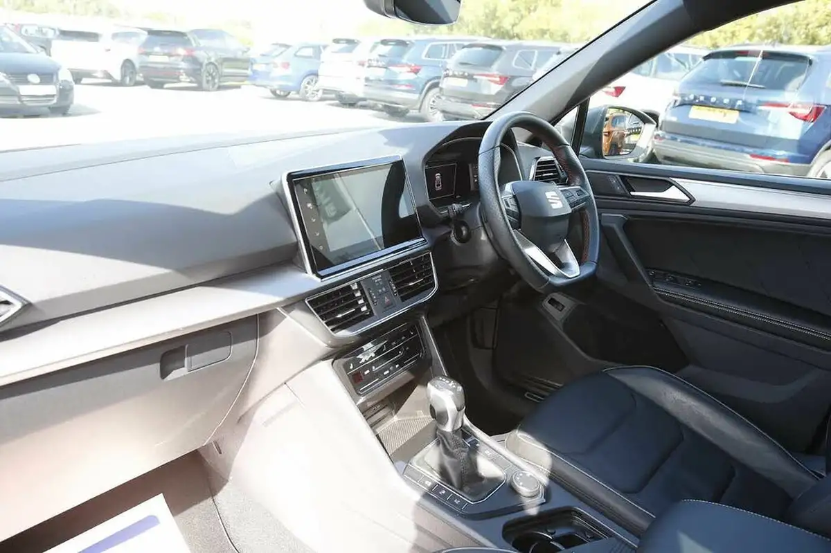 2023-seat-tarraco-15-ecotsi-fr-sport-dsg-big-1
