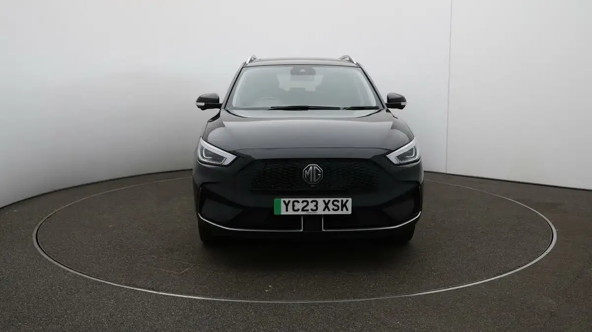 2023-mg-zs-suv-e-trophy-ev-156ps-long-range-big-2