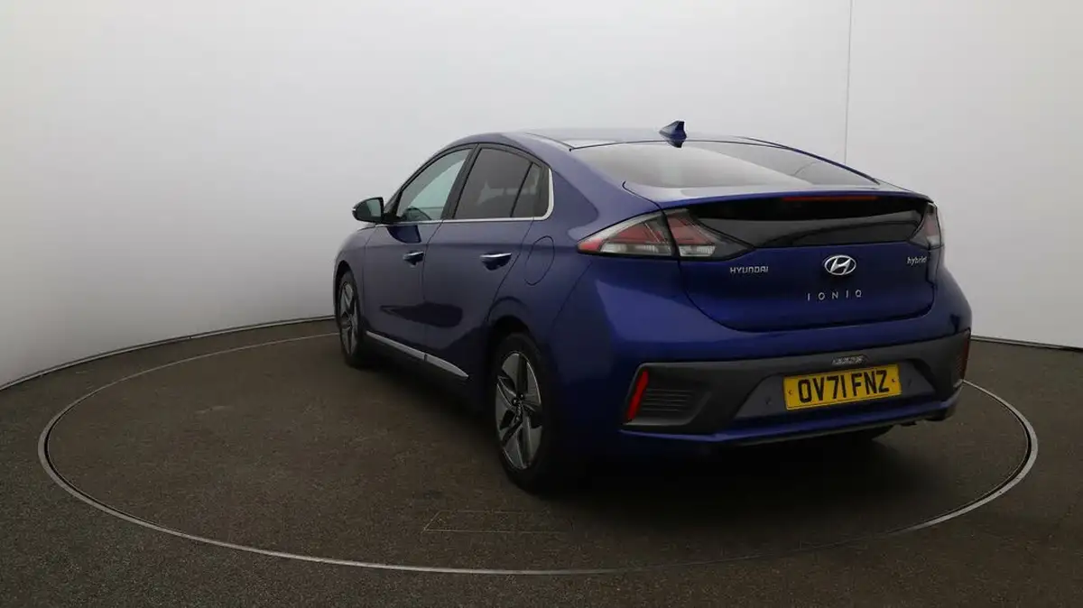 2021-hyundai-ioniq-16-gdi-premium-se-hybrid-big-51