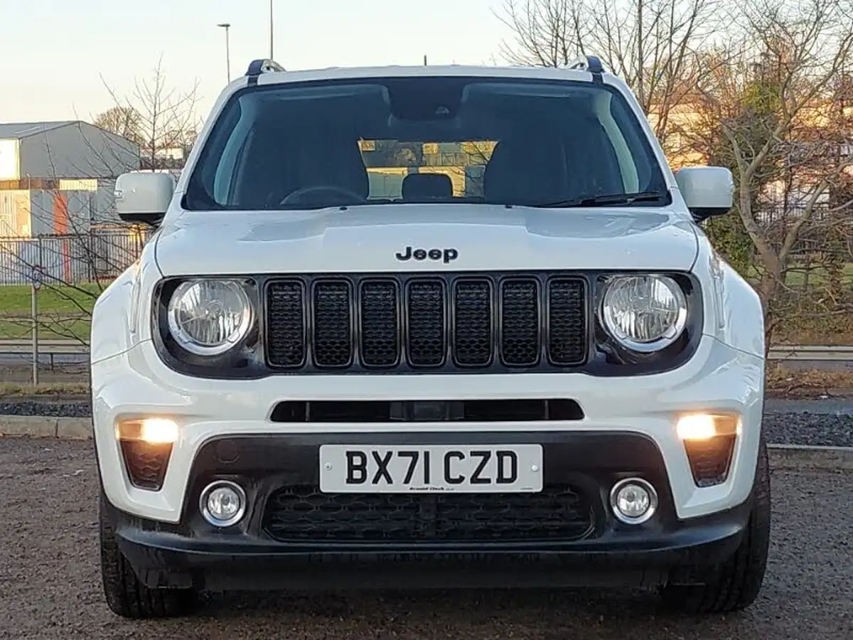 2021-jeep-renegade-10-gse-night-eagle-big-11