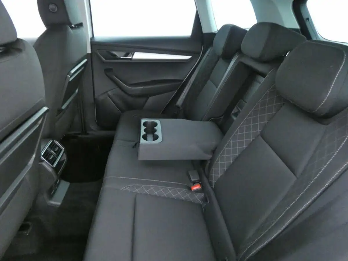 2022-skoda-karoq-10-tsi-se-big-23