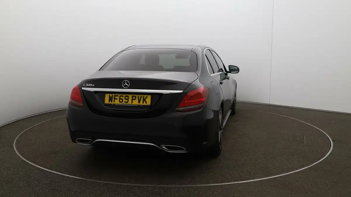 2019-mercedes-benz-c-class-20d-c300d-amg-line-245ps-premiumss-saloon-4d-big-54