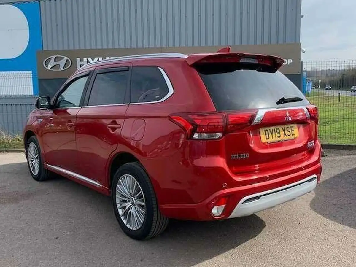 2019-mitsubishi-outlander-24-4hs-phev-big-4