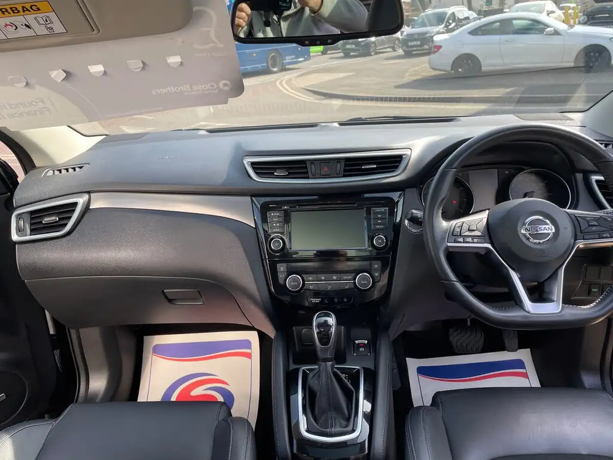 2019-nissan-qashqai-13-dig-t-tekna-160ps-dct-big-14