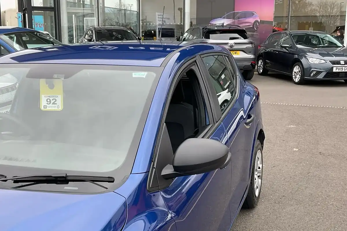 2021-dacia-sandero-10-tce-essential-90bhp-big-24