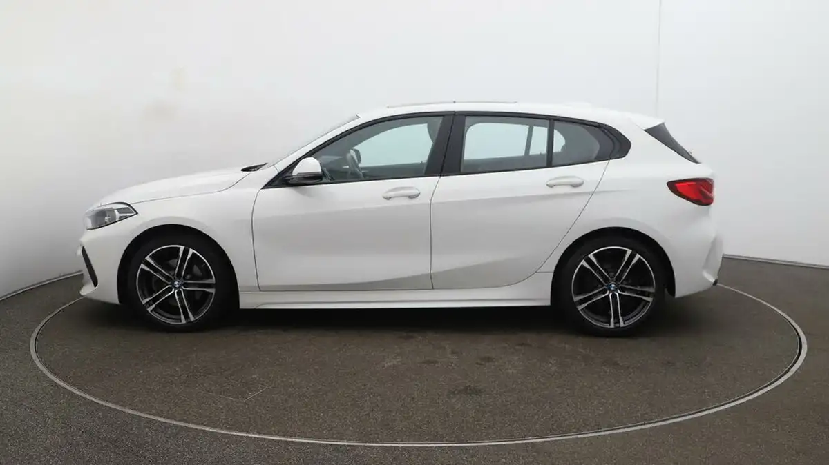 2023-bmw-1-series-15-118i-m-sport-lcp-dct-big-63