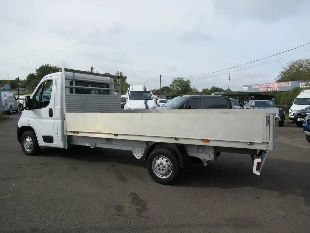 2021-citroen-relay-22bluehdi-35-l3-x-140eu6dt-chassis-cab-big-4