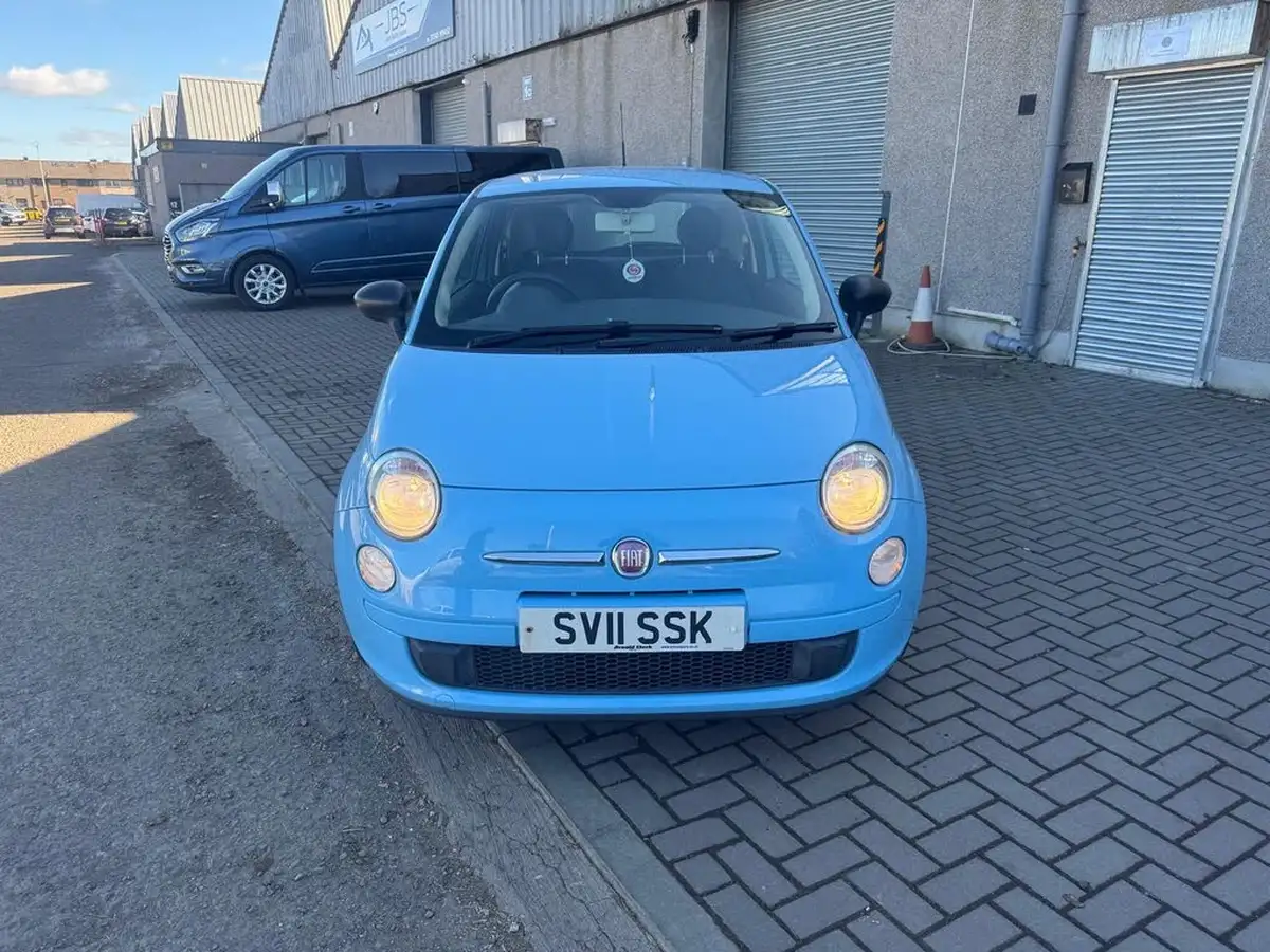 2011-fiat-500-12-pop-69bhp-big-0