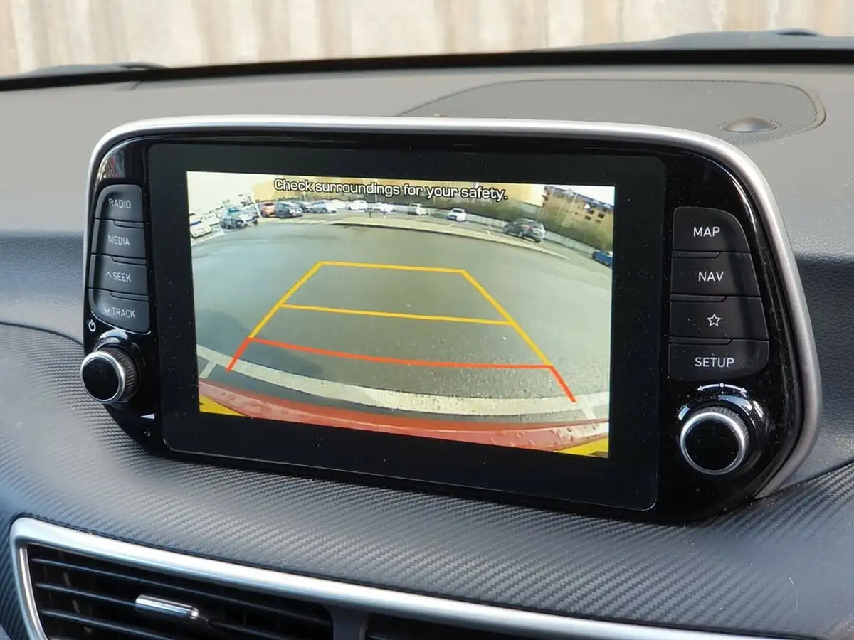 2019-hyundai-tucson-16-gdi-se-nav-big-24