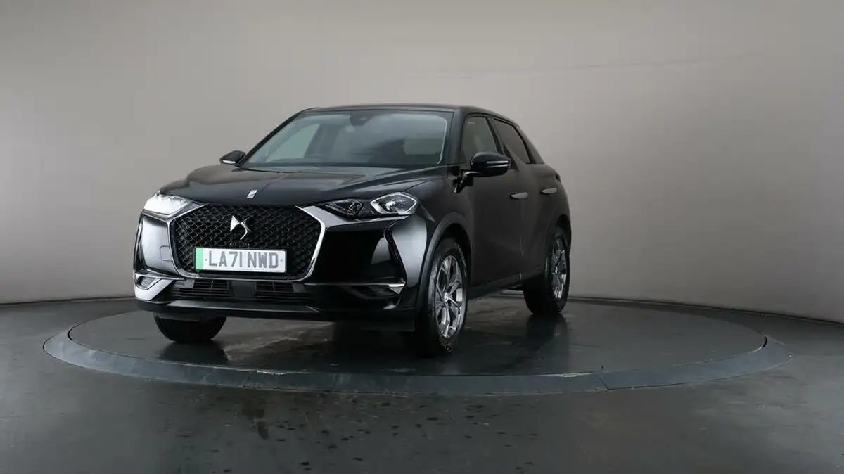 2022-ds-ds-3-crossback-e-tense-bastille-big-36