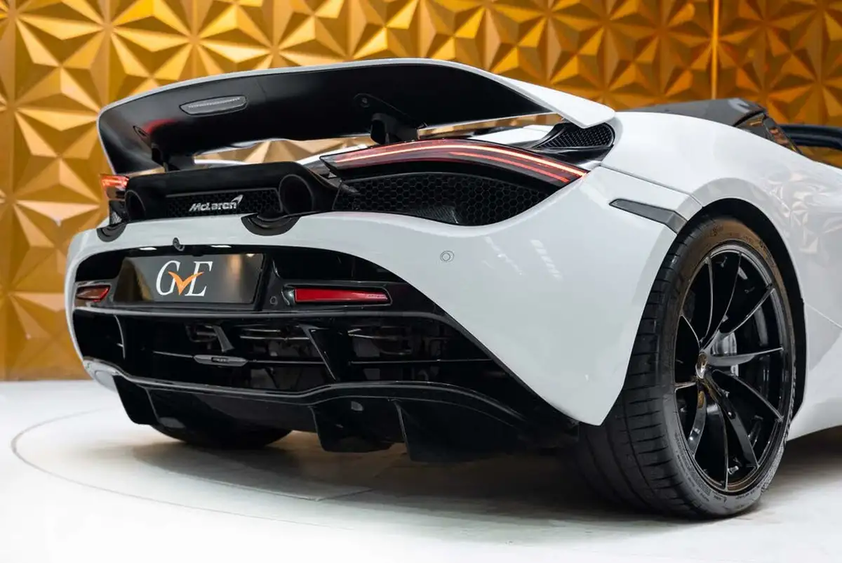 2020-mclaren-720s-40-720bhp-coupe-dct-big-28