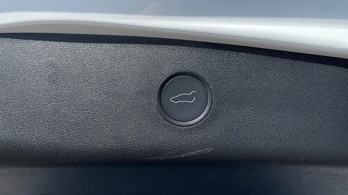 2021-tesla-model-3-e-long-range-4x4-big-5