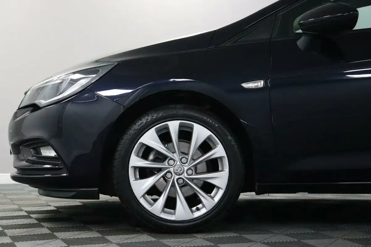 2019-vauxhall-astra-10i-turbo-design-hatchback-big-22