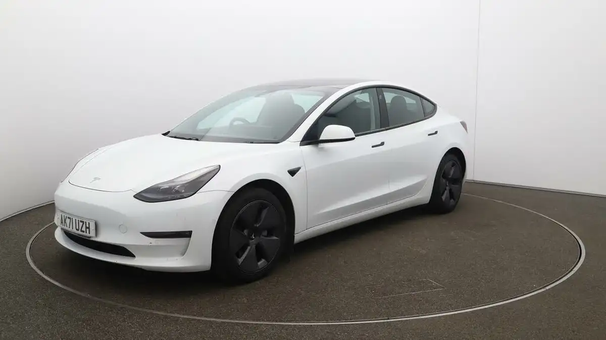 2021-tesla-model-3-e-long-range-awd-big-3