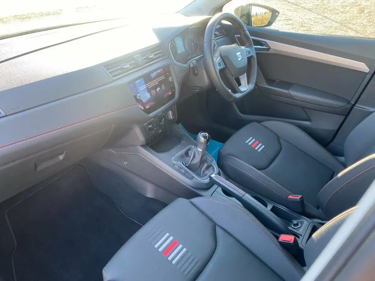 2019-seat-ibiza-10-mpi-fr-big-1