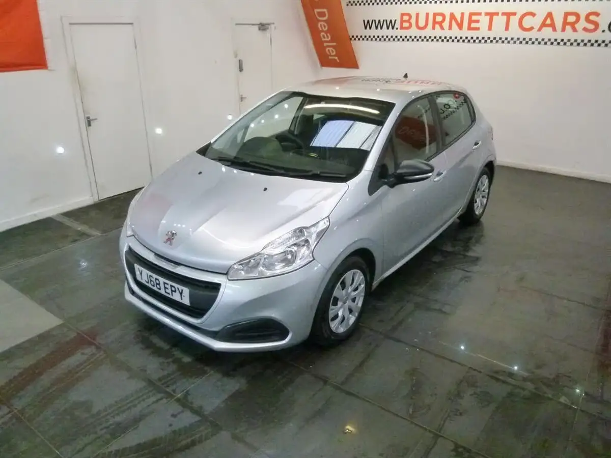 2017-peugeot-208-16bluehdi-access-ac-5d-big-21