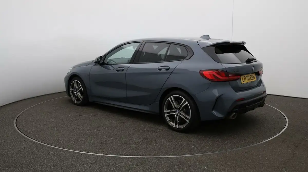 2021-bmw-1-series-20-m135i-xdrive-big-63