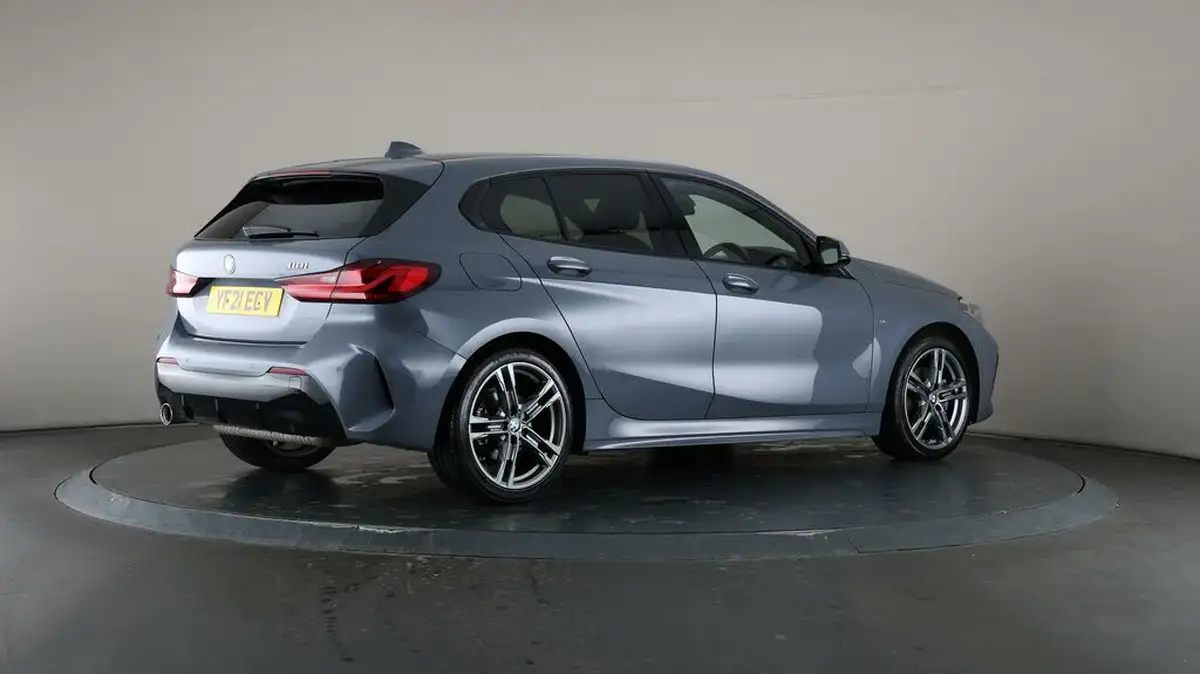 2021-bmw-1-series-15-118i-m-sport-lcp-dct-big-58