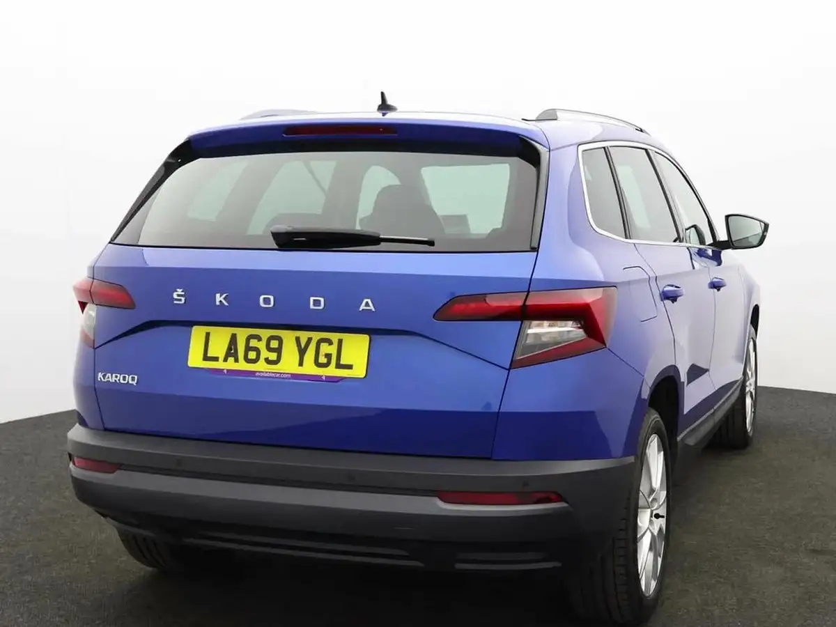 2020-skoda-karoq-15-tsi-se-l-dsg-big-5