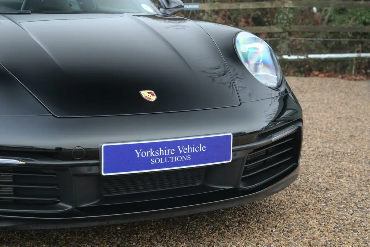2020-porsche-911-30-carrera-coupe-big-45