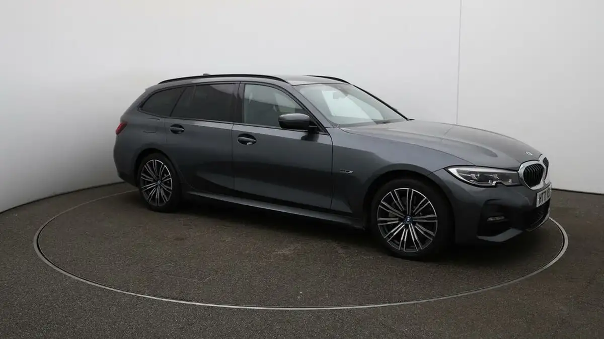 2022-bmw-3-series-20-330e-m-sport-touring-5d-big-39