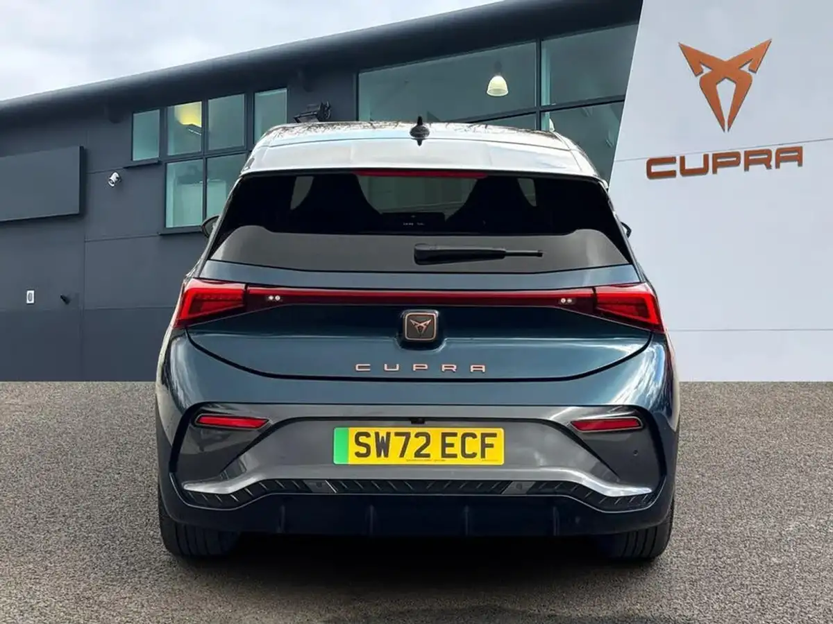 2022-cupra-born-e-v3-230ps-77kwh-e-boost-big-3