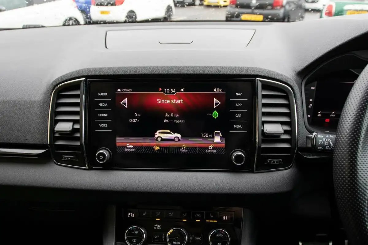 2019-skoda-karoq-20-tsi-sportline-big-27