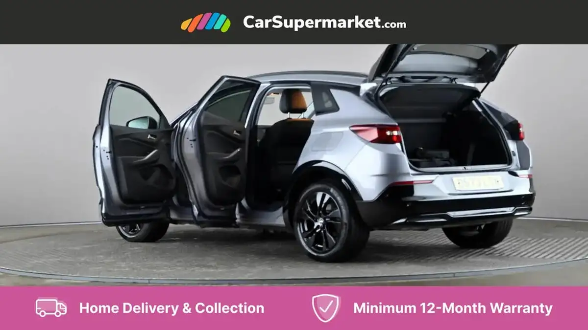 2023-vauxhall-grandland-16-gs-225ps-big-9