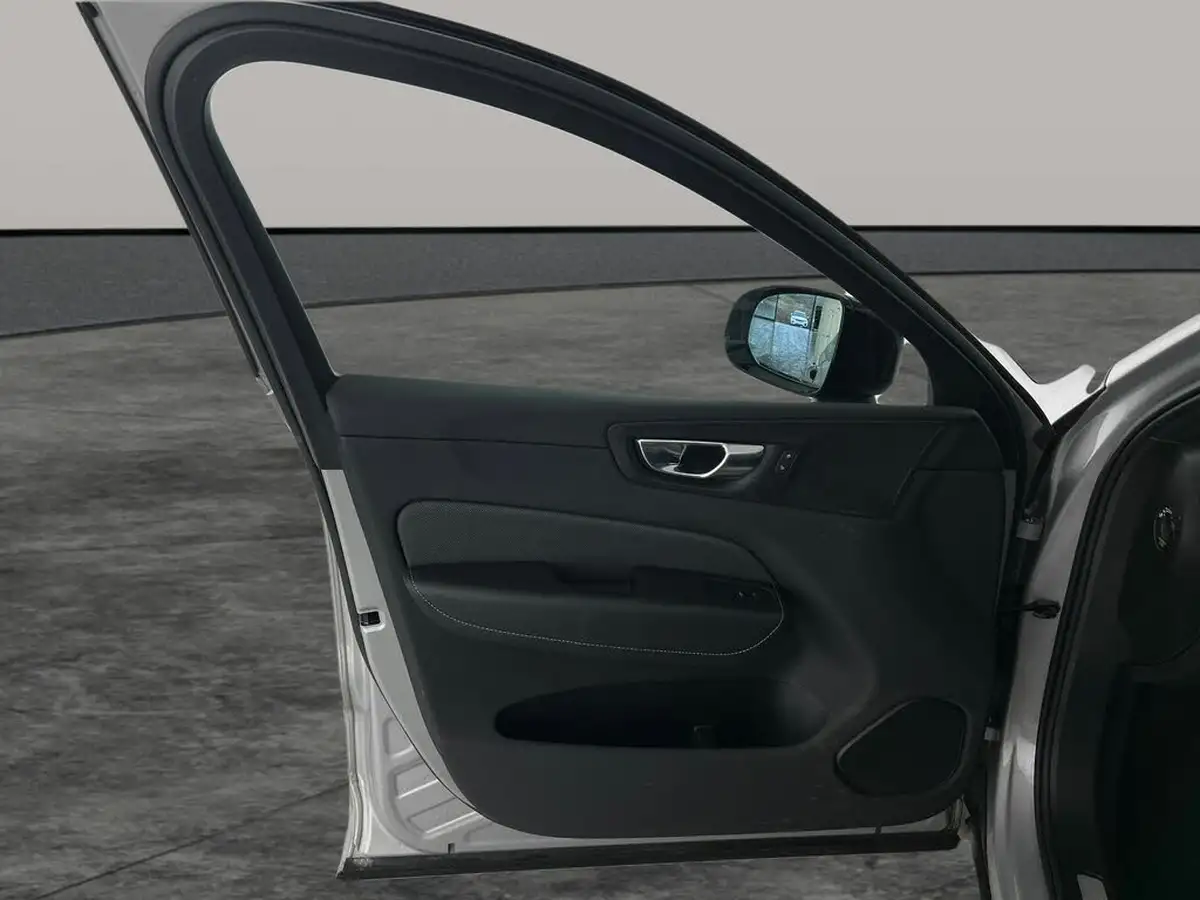2021-volvo-xc60-20-t6-r-design-350bhp-plug-in-hybrid-big-20