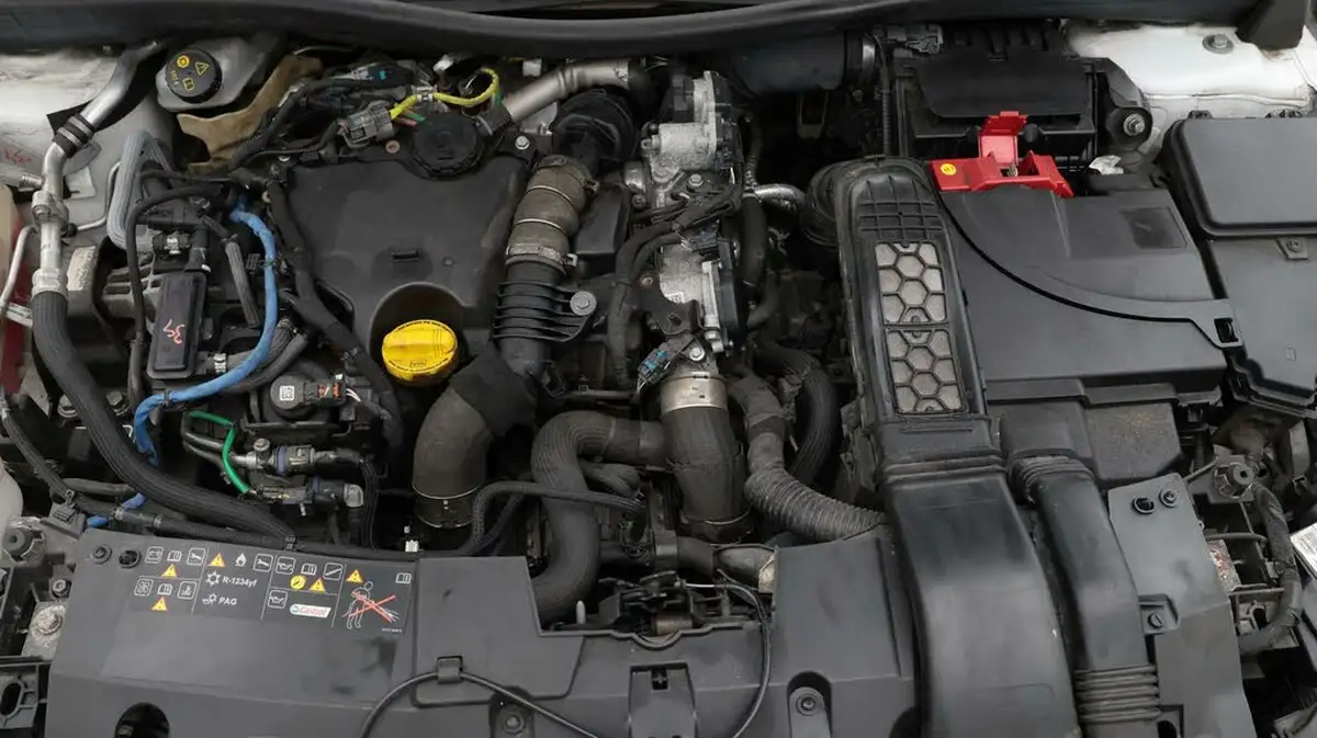 2021-renault-megane-15dci-iconic-sport-tourer-edc-auto-big-19