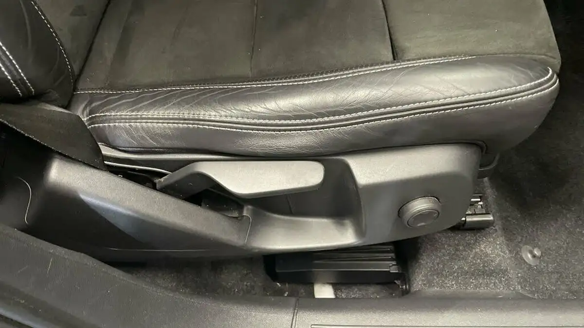 2018-volvo-xc40-20td-d4-first-edition-big-22