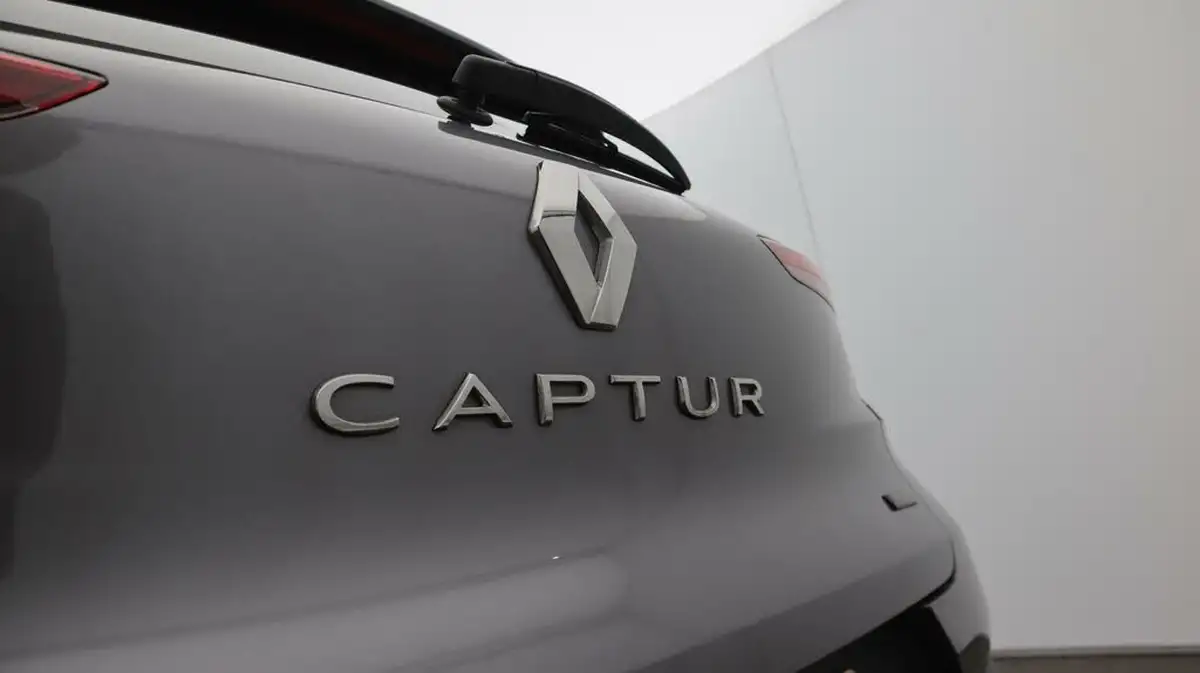 2023-renault-captur-16-evolution-big-21