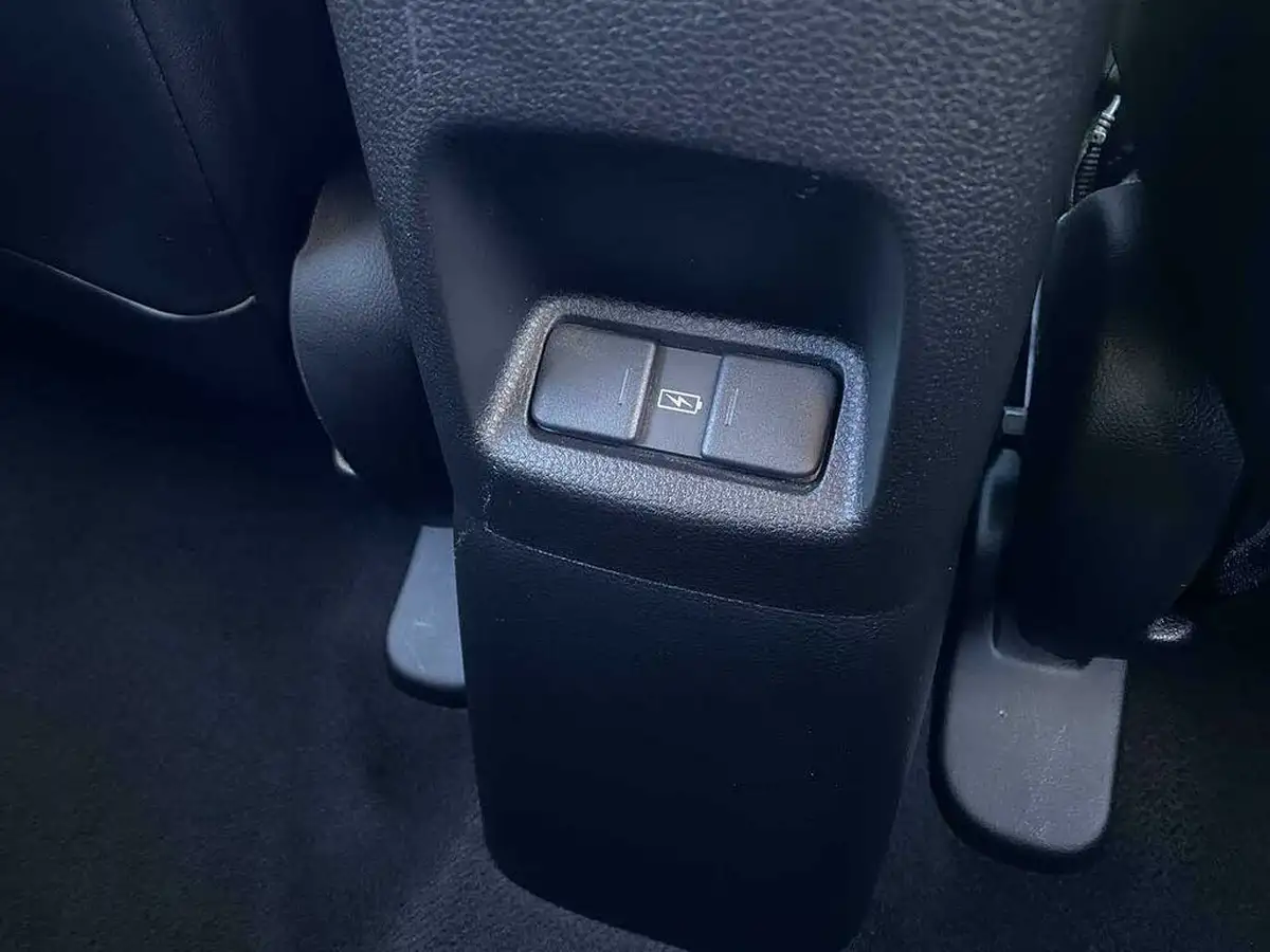 2020-honda-jazz-15-i-mmd-ex-big-38