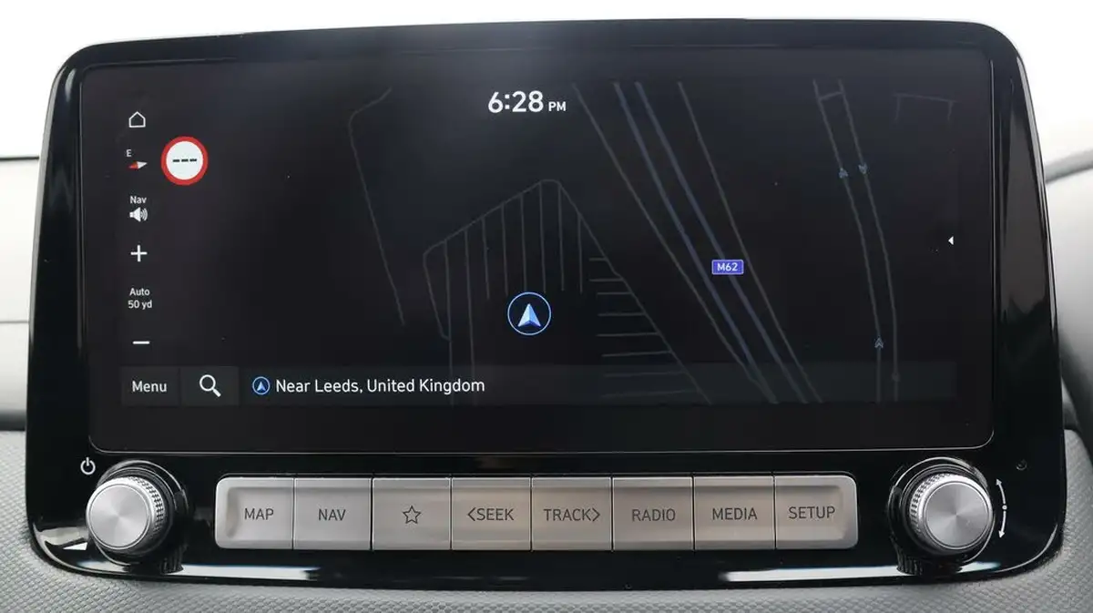 2022-hyundai-kona-e-premium-204ps-64kwh-7kw-obc-big-10