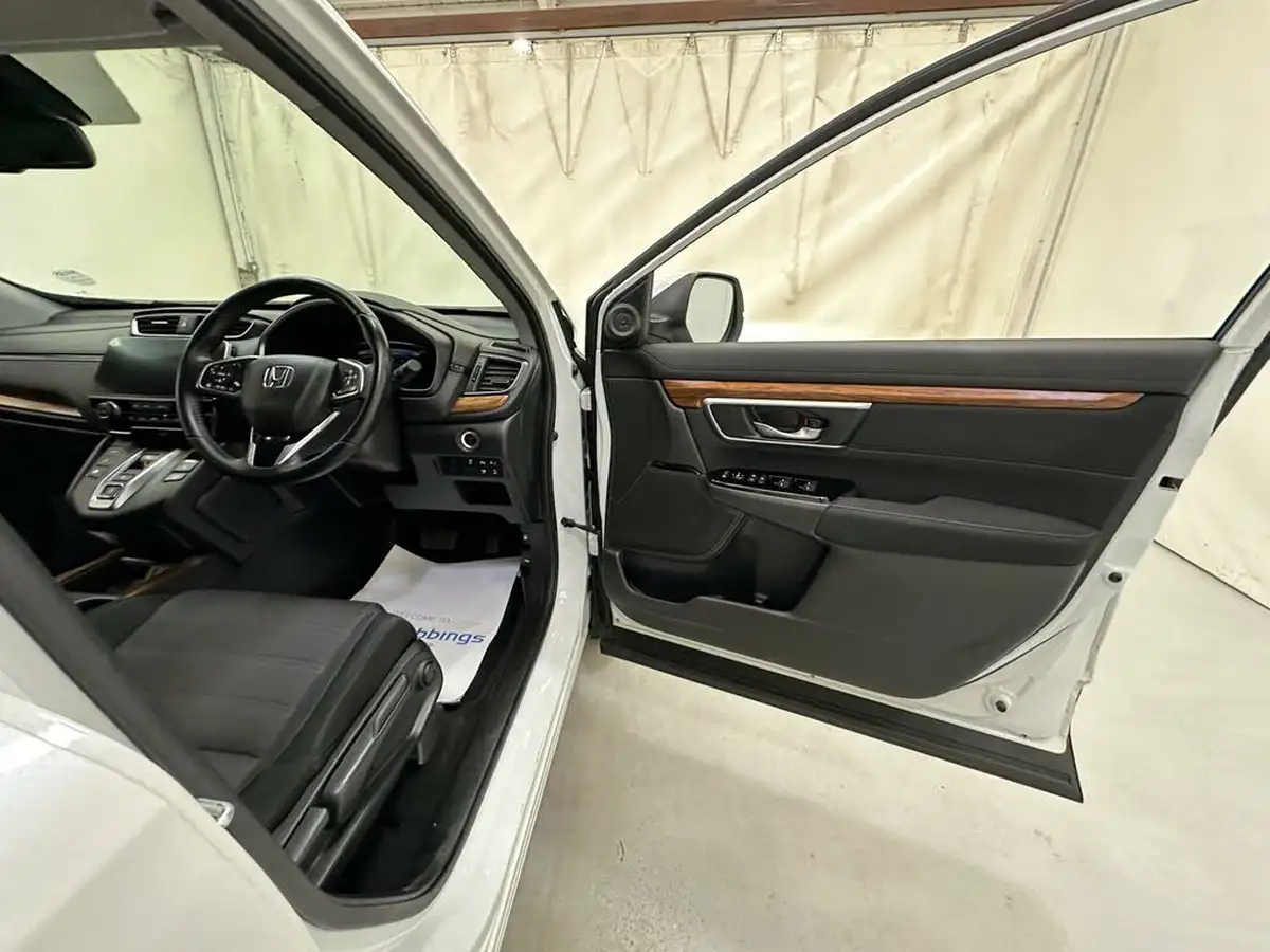 2019-honda-cr-v-20-i-mmd-se-4wd-big-8