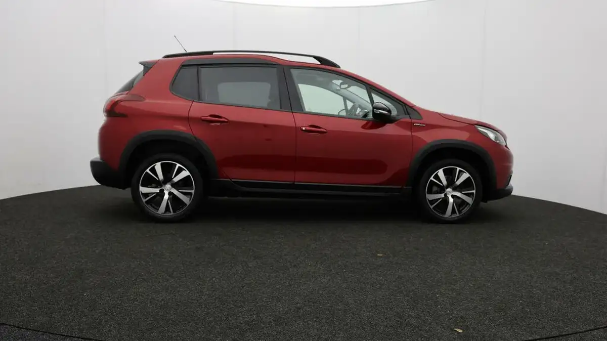 2019-peugeot-2008-suv-12-puretech-gt-line-110bhp-eat6-big-39